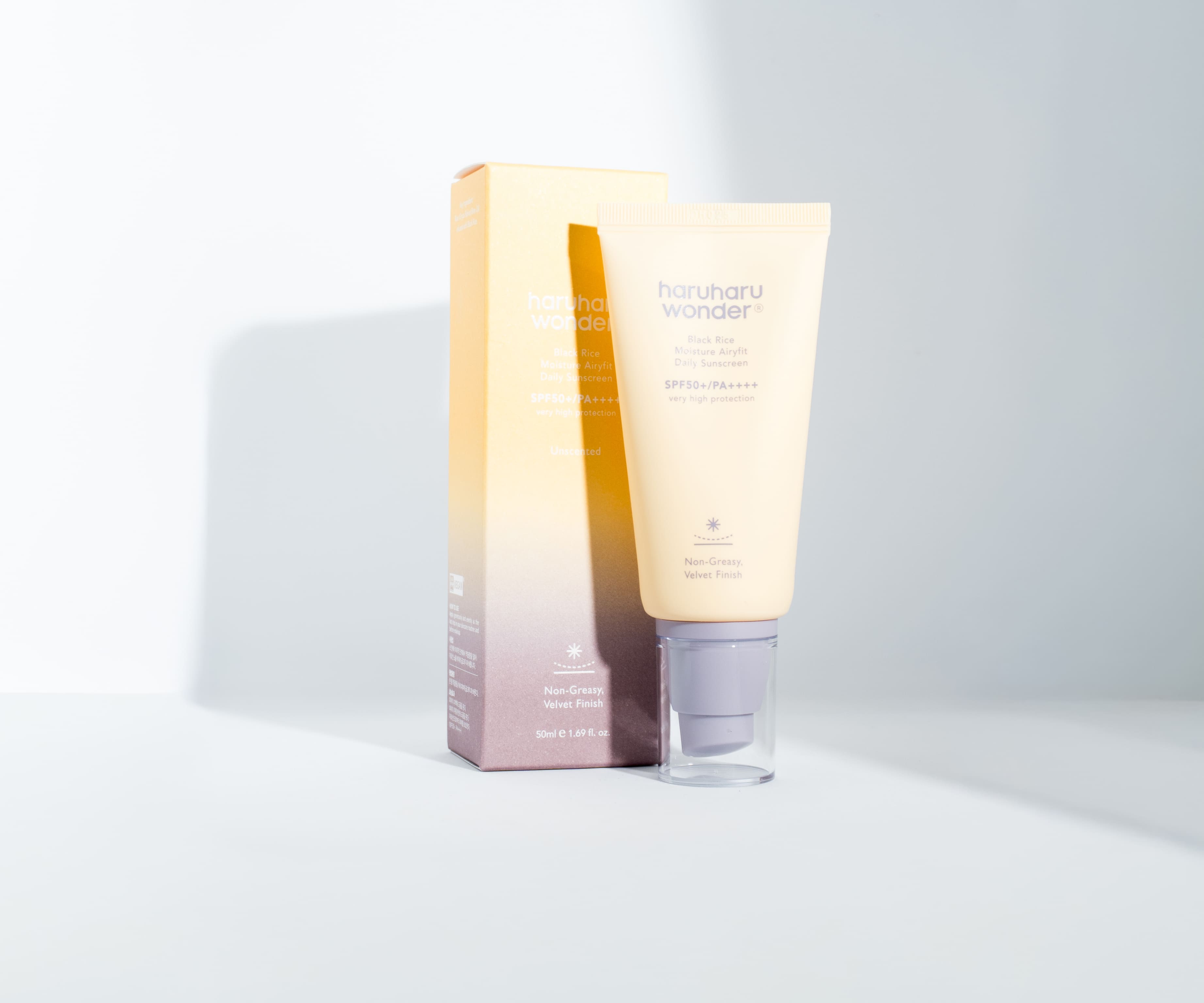 Ecran solaire hydratant au riz noir Airyfit SPF50+