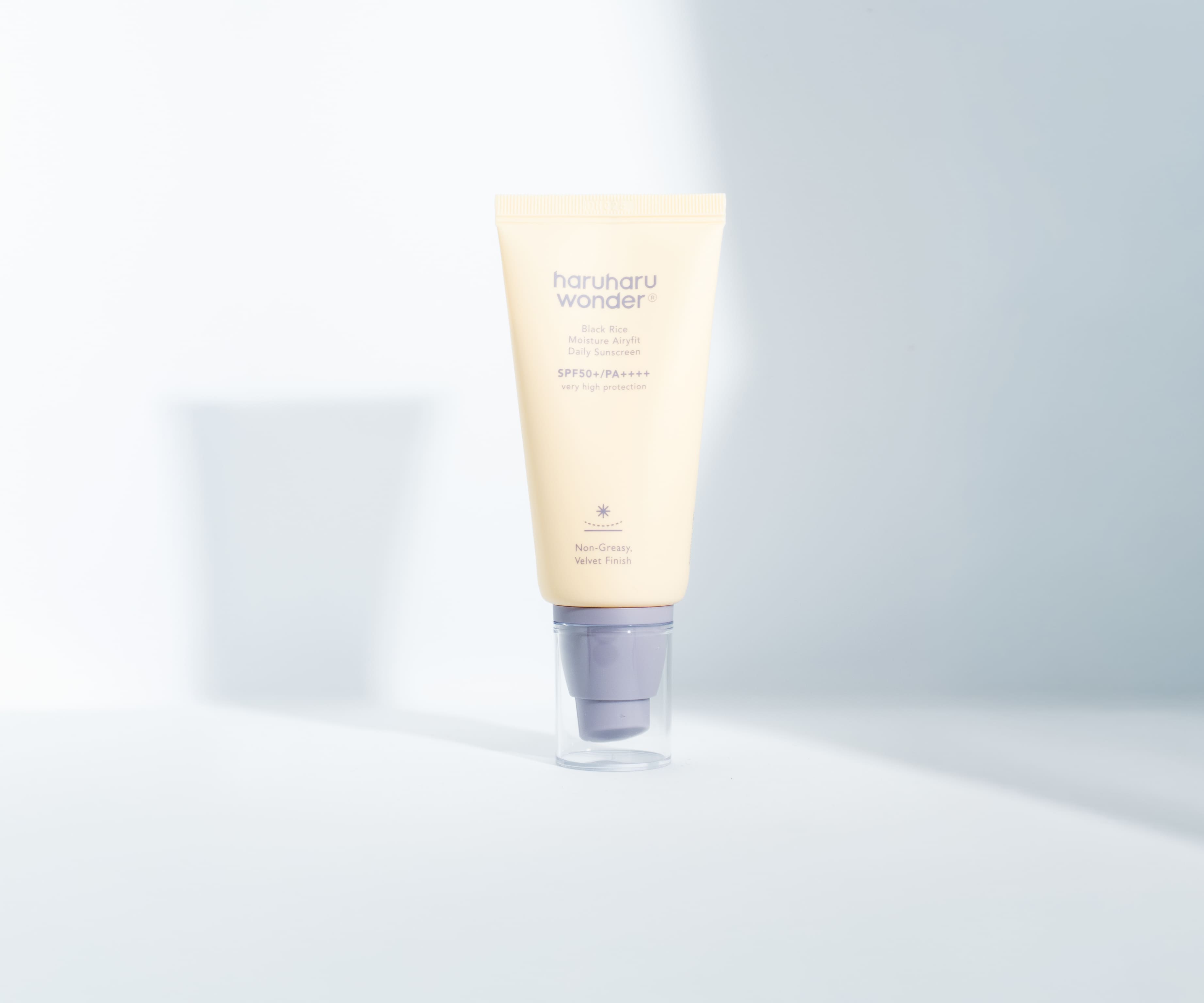 Ecran solaire hydratant au riz noir Airyfit SPF50+