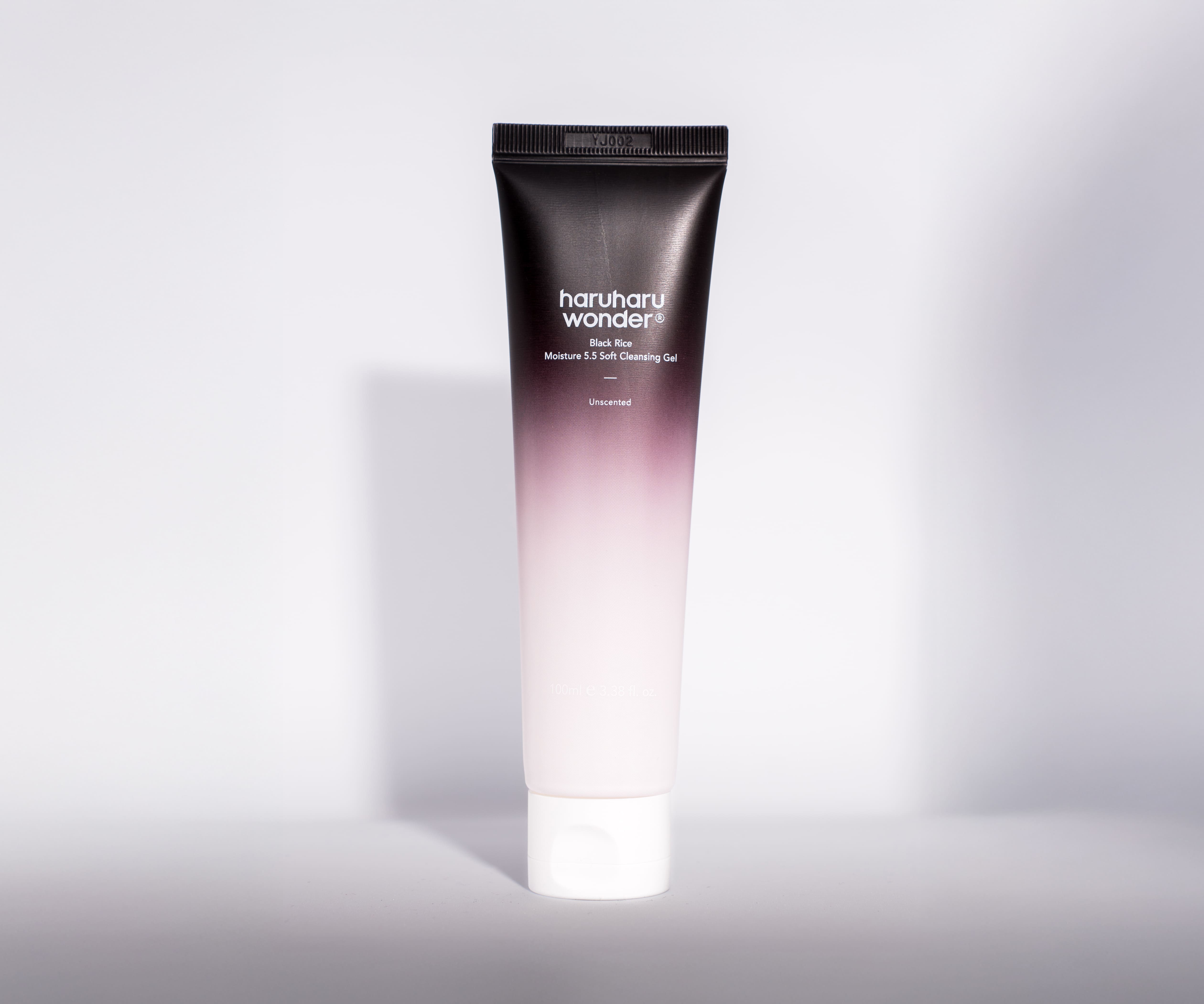 Gel Nettoyant Doux Hydratant au Riz Noir 5.5