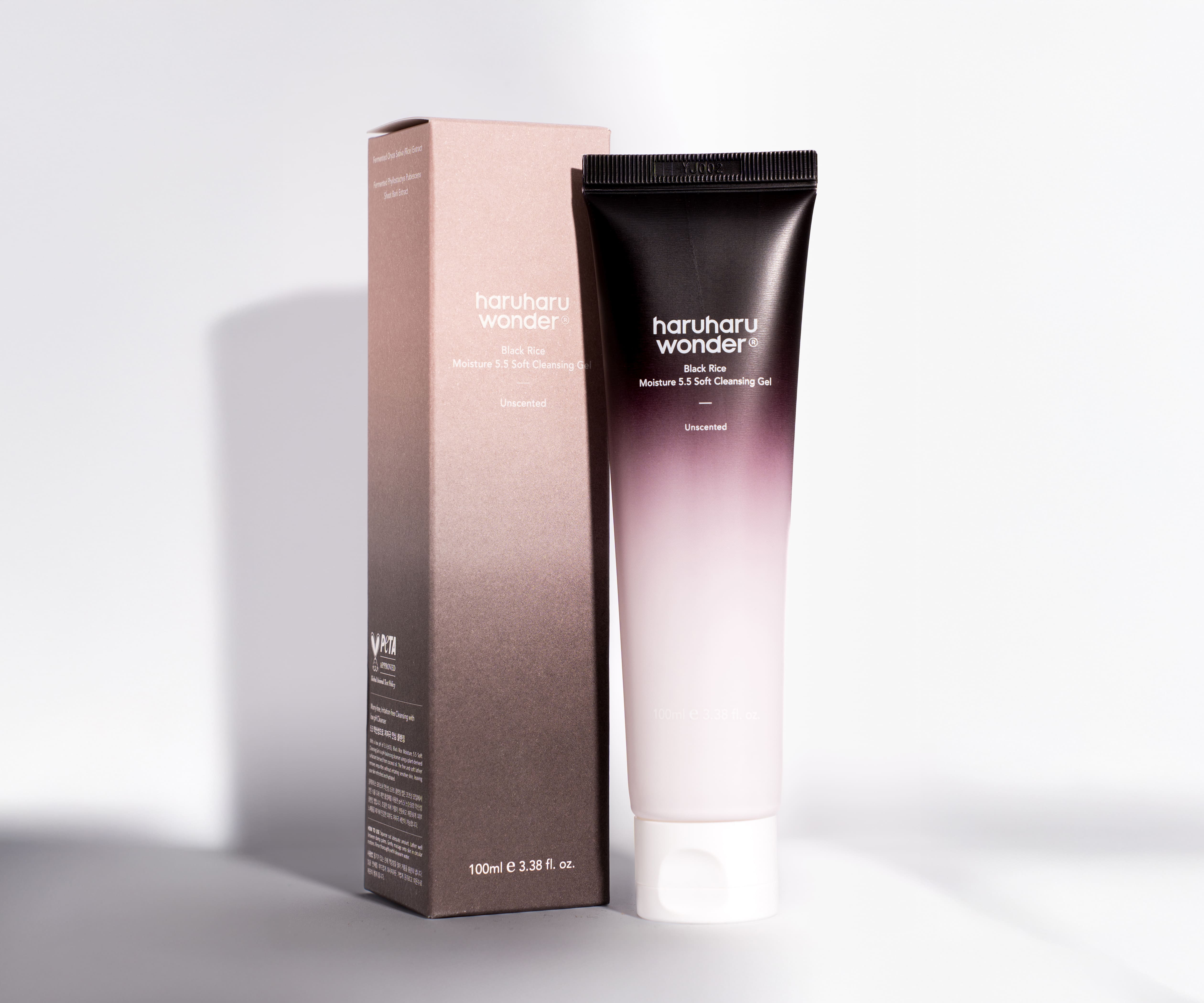 Gel Nettoyant Doux Hydratant au Riz Noir 5.5